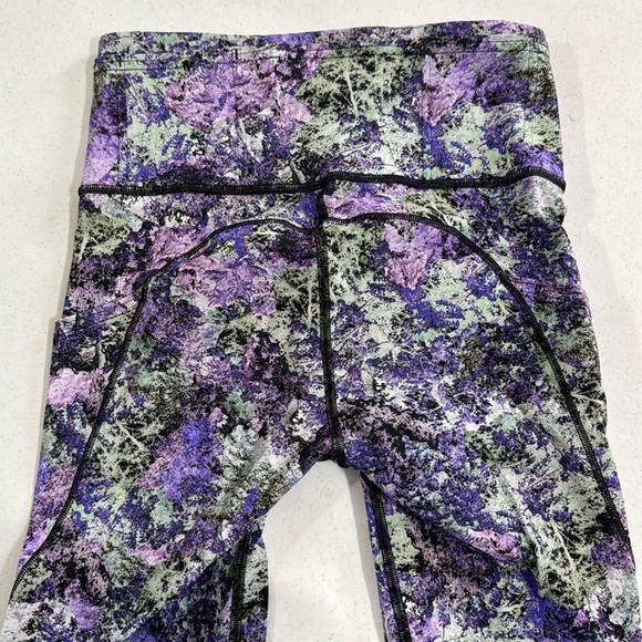 Lululemon Fast & Free Cropped Leggings Purple Iris Size 4 Nulux Fabric - Picture 8 of 13